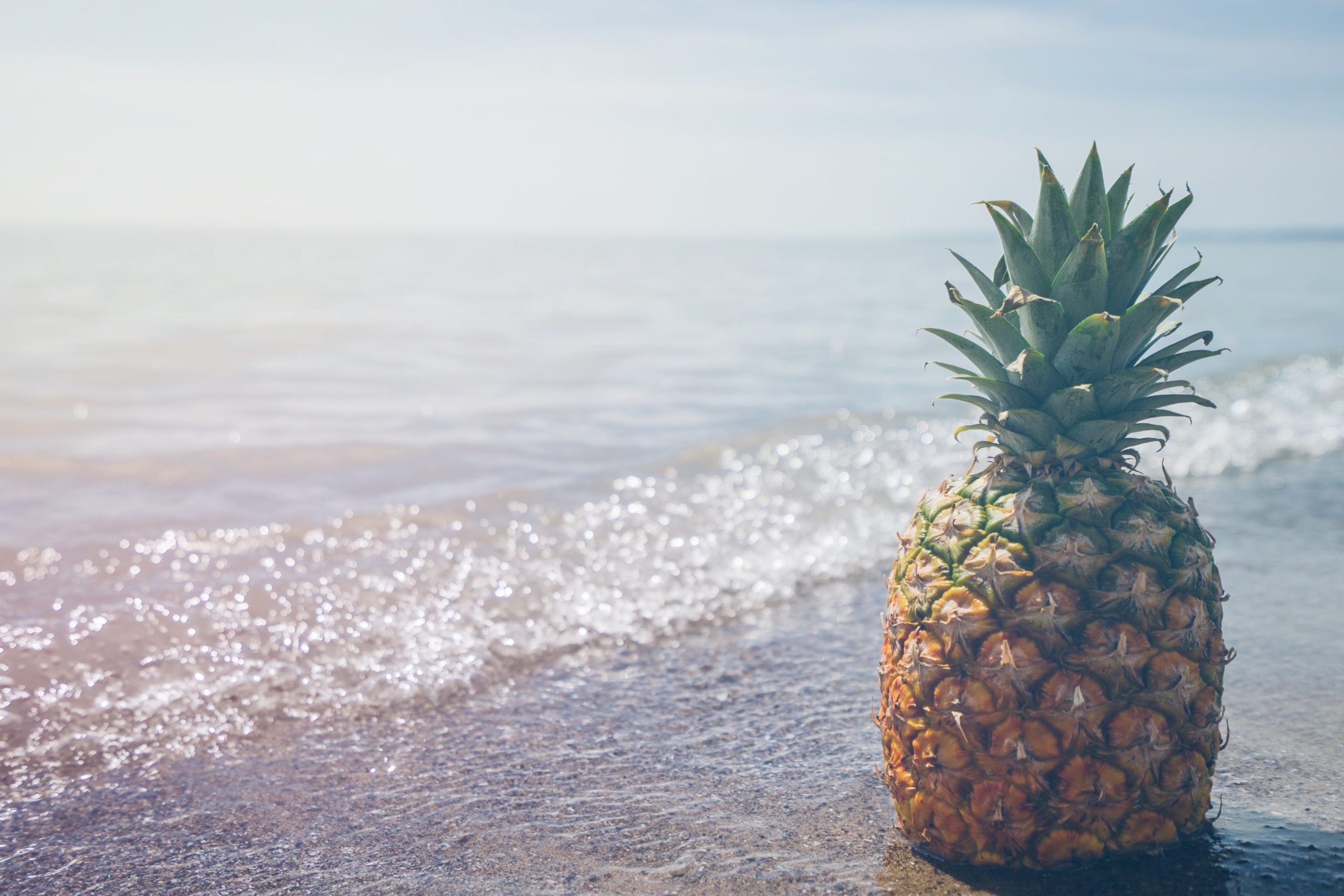 Pineapple Liqueur Recipe D.I.Y.